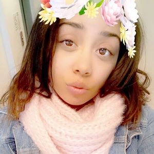 Meet your Posher, Ana